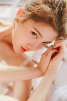 漂亮美女